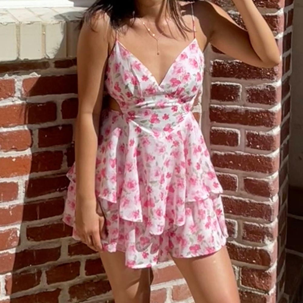 Summer floral pink romper